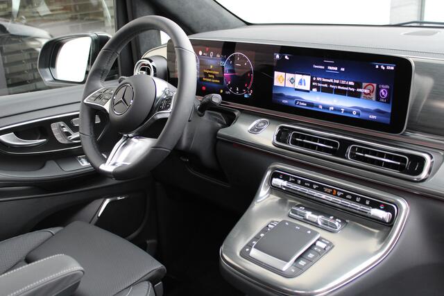 Mercedes-Benz V-KLASSE 300d / BPM VRIJ / Exclusive / DC / 4-Matic / Luchtvering / Panorama / 2x Elec Schuifd / 360 Cam / Burmester / Vol Opties / NIEUW!!