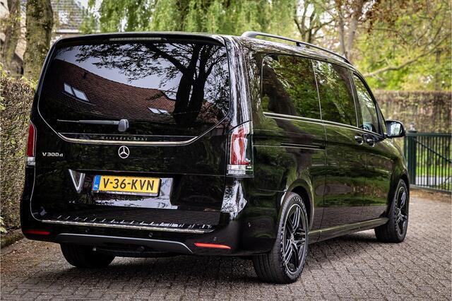 Mercedes-Benz V-KLASSE 300d Extra Lang DC AMG Luchtvering Stoelventilatie Nieuw Model
