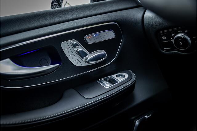 Mercedes-Benz V-KLASSE 300d Extra Lang DC AMG Luchtvering Stoelventilatie Nieuw Model