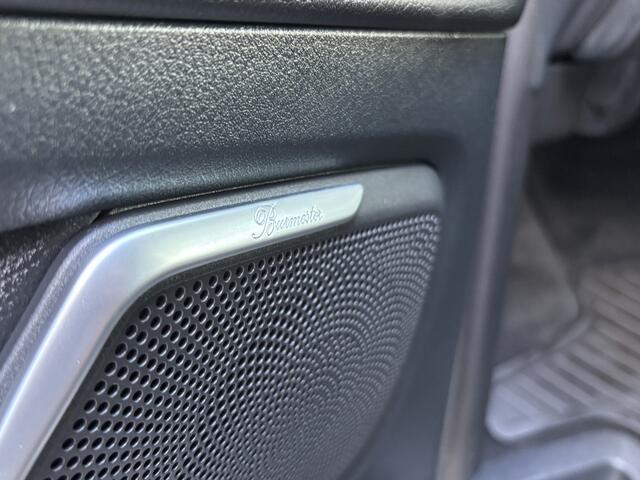 Mercedes-Benz V-KLASSE 220d Lang DC | Parkeer Assist | Burmeister | Leder | Navi