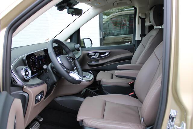 Mercedes-Benz V-KLASSE 300d Lang / Exclusive / 6-persoons / Marge Auto / Luchtvering / Burmester / Elec Stoel / Vol Opties / NIEUWSTAAT