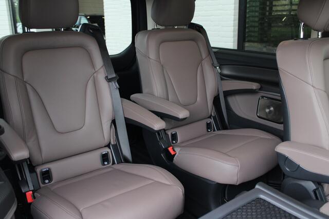 Mercedes-Benz V-KLASSE 300d Lang / Exclusive / 6-persoons / Marge Auto / Luchtvering / Burmester / Elec Stoel / Vol Opties / NIEUWSTAAT