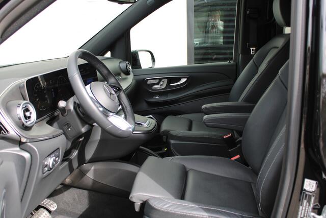 Mercedes-Benz V-KLASSE 300d / XXL / DC / AMG / 2x Elec Schuifd / Elec Stoelen / 360 Cam / Burmester / Vol Opties / NIEUWSTAAT