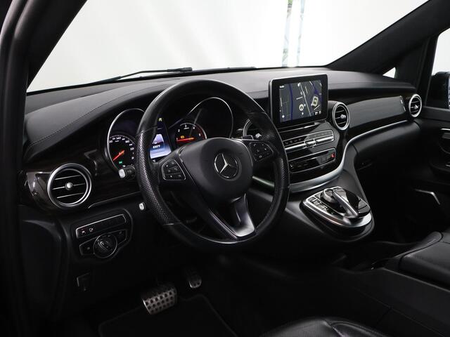 Mercedes-Benz V-KLASSE 250d | L2 Lang | AMG | Dubbele Cabine | Avantgarde | Navigatie | Parkeercamera | Stoelverwarming/verkoeling | Cruise Control | Panoramadak | Elektrisch verstelbare stoelen | Burmester Sound | Schuifdeuren Elektrisch |