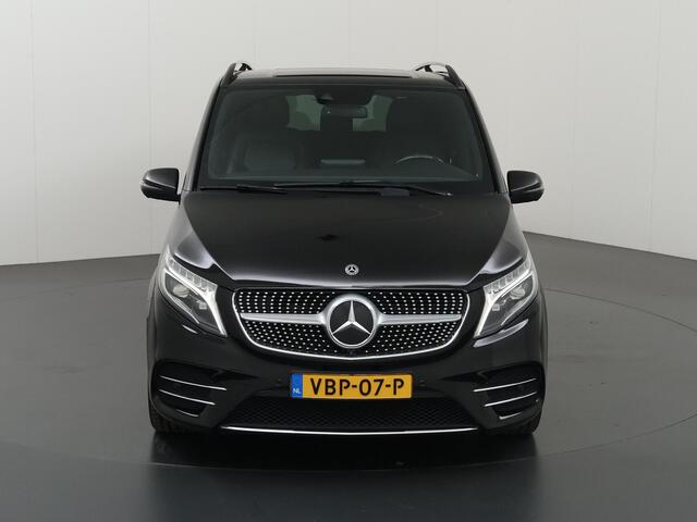 Mercedes-Benz V-KLASSE 300d | AMG | XL L3 | Avantgarde | Dubbele Cabine | Navigatie | 360° Camera | LM Velgen | Stoelverwarming | Lederen Bekleding | Schuifdeur L+R Elektrisch | Trekhaak |