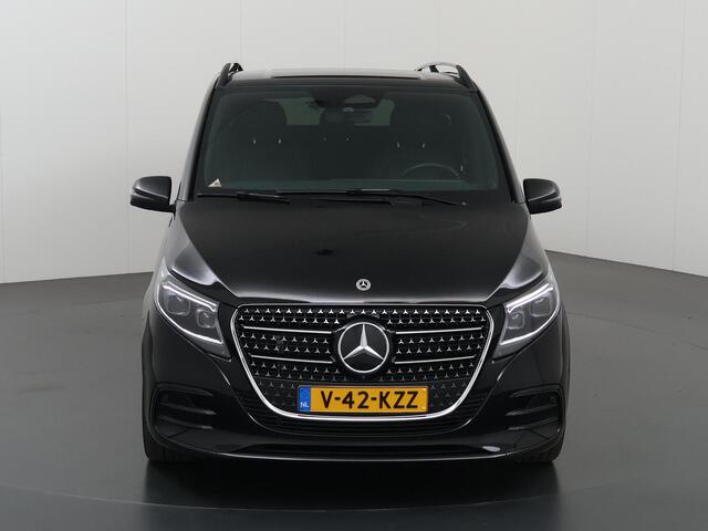 Mercedes-Benz V-KLASSE 300d | L3 XL | AMG | AVANTGARDE | DUBBELE CABINE | BURMESTER SOUND | STOELVERWARMING | DISTRONIC PLUS | NIGHT PAKKET | TREKHAAK 2500KG. AHW | CERTIFIED