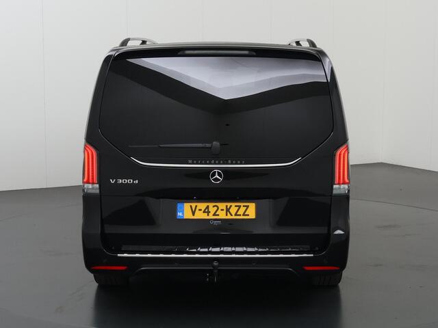 Mercedes-Benz V-KLASSE 300d | L3 XL | AMG | AVANTGARDE | DUBBELE CABINE | BURMESTER SOUND | STOELVERWARMING | DISTRONIC PLUS | NIGHT PAKKET | TREKHAAK 2500KG. AHW | CERTIFIED