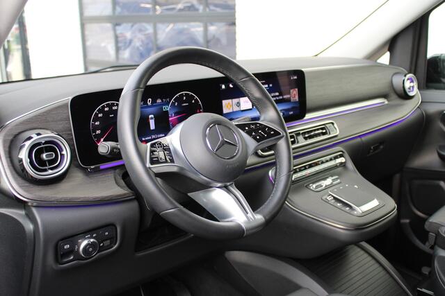 Mercedes-Benz V-KLASSE 300d / XXL / 8-Persoons / Incl. BTW-BPM / Edition / 2x Elec Schuifdeur / 360 Camera / Vol Opties / NIEUWSTAAT