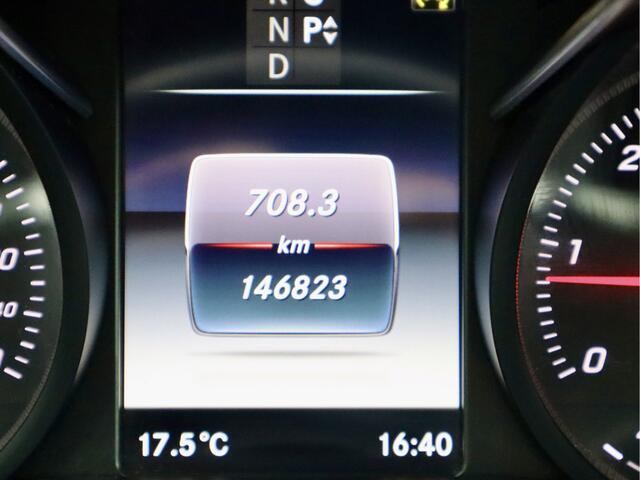 Mercedes-Benz V-KLASSE 250d XXL AUTOMAAT LUXE DUBBELE CABINE