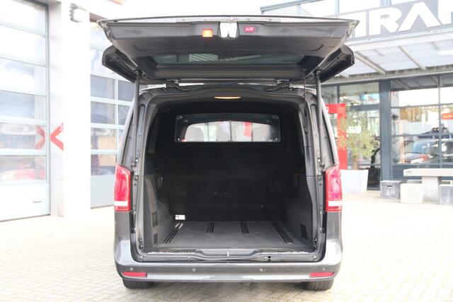 Mercedes-Benz V-KLASSE V300 | DC | AMG | XL | Airmatic | Burmester | Vol!!