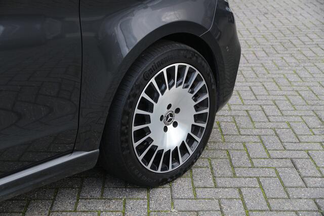 Mercedes-Benz V-KLASSE V300 | DC | AMG | XL | Airmatic | Burmester | Vol!!