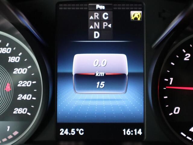 Mercedes-Benz V-KLASSE 300d XL DUBBELE CABINE AVANT. AMG