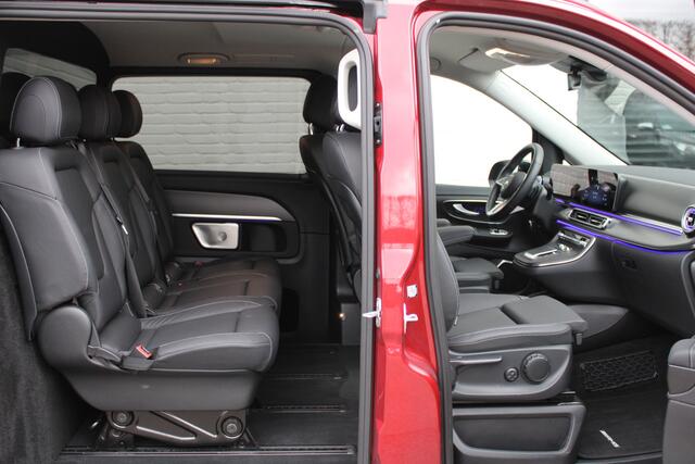 Mercedes-Benz V-KLASSE 250d / DC / AMG / New Model / 2x Elec Schuifd / 360 Cam / Burmester / Vol Opties / NIEUWSTAAT