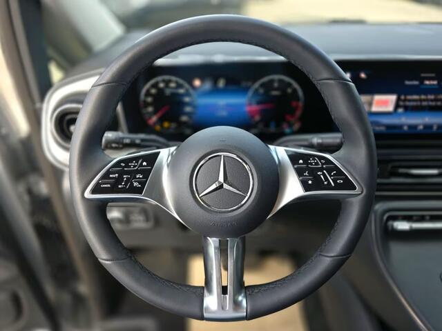 Mercedes-Benz V-KLASSE 220d L1 Kort 2-Zitter Grijs Kenteken Distronic Camera MBUX 2 Schuifdeuren Stoelverwarming