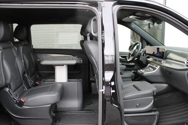 Mercedes-Benz V-KLASSE 300d / AMG / Exclusive / 6-Pers / INCL BTW-BPM / 360 Camera / Burmester / Vol Opties / NIEUWSTAAT!!