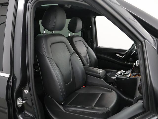 Mercedes-Benz V-KLASSE 300d 4-MATIC L2 Exclusive | ¤69.850,- incl. | Captain Chair | AMG | 4-Matic | Panoramadak | Burmester Audio | Distronic Plus | Parkeercamera 360 Graden | Standverwarming | Stoelventilatie | Afn. Trekhaak | Elekt. Schuifdeuren en Achterklep |