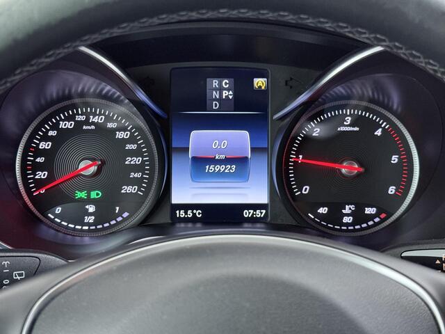 Mercedes-Benz V-KLASSE 220d Lang DC Avantgarde Adaptive Cruise Camera Leder Treeplanken