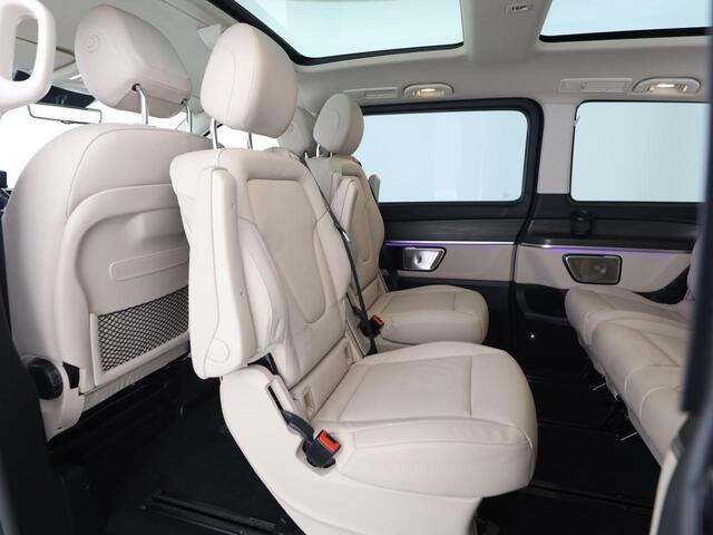 Mercedes-Benz V-KLASSE 300 Benzine L2 Avantgarde 7-zitter Leder Panoramadak Distronic Stoelkoeling Burmester 19 Inch