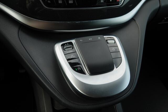 Mercedes-Benz V-KLASSE V250d 190Pk 9G-tronic | Lang | Dubbele cabine | 2xSchuifdeur | Achteruitrijcamera | Sidebars | Trekhaak | 19''