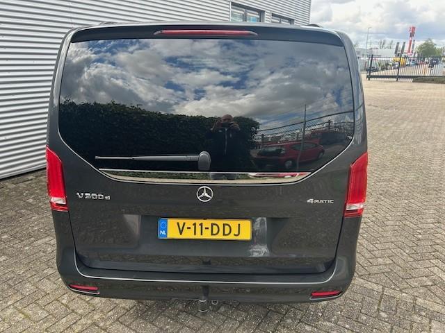 Mercedes-Benz V-KLASSE 300d 4-MATIC Extra Lang DC Avantgarde Edition