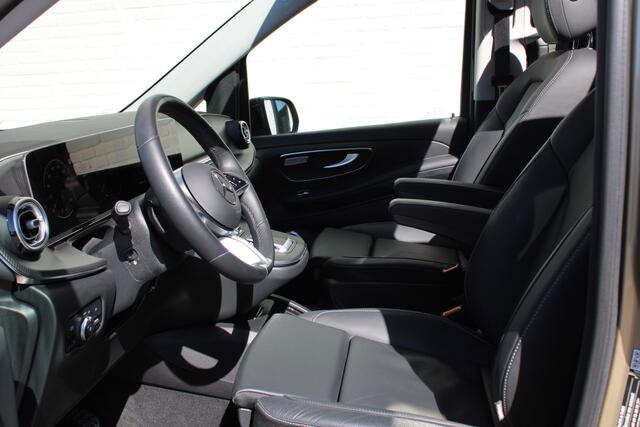 Mercedes-Benz V-KLASSE 300d / DC / AMG / 4-Matic / Panorama / 360 Cam / 2x Elec Schuifd / Burmester / Vol Opties / NIEUW!!