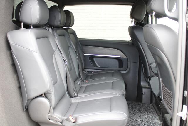 Mercedes-Benz V-KLASSE 300d / Lang / DC / Black Edition / 2x Elec Schuifdeur / 360 Camera / Vol Opties / NIEUWSTAAT