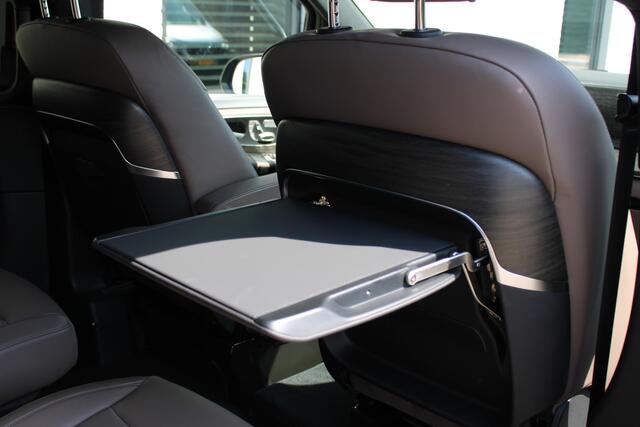 Mercedes-Benz V-KLASSE 300d / XXL / AMG / Exclusive / DC / 4-Matic / Luchtv / Elec Stoel / 360 Cam / Burmester / Vol Opties / NIEUWSTAAT
