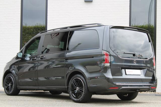 Mercedes-Benz V-KLASSE 300d / AMG / DC / 4-Matic / Luchtvering / Pano / 360 Cam / Burmester / Vol Opties / NIEUWSTAAT.