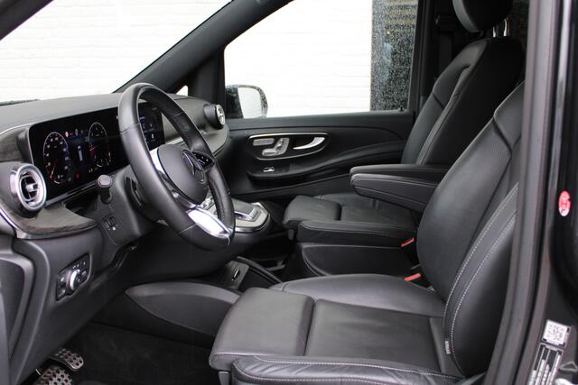 Mercedes-Benz V-KLASSE 300d / Exclusive / AMG / DC / 4-Matic / Elec Stoelen / 360 Cam / Burmester / Vol Opties / NIEUWSTAAT.