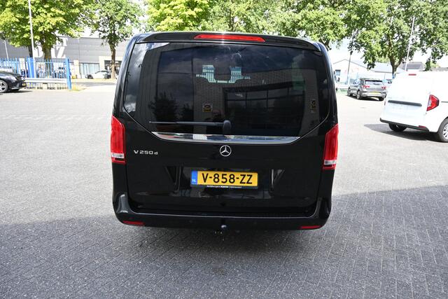 Mercedes-Benz V-KLASSE 250d Extra Lang DC Avantgarde Led, Zwarte hemel, Trekhaak