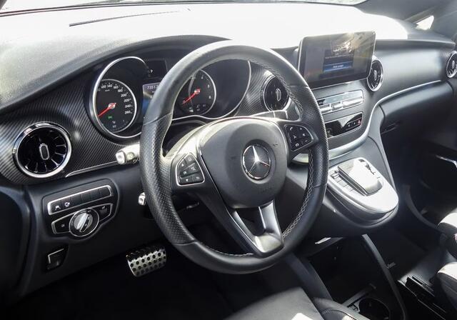 Mercedes-Benz V-KLASSE 300d Lang AMG VIP LUXE Stoelen Massage Stoelkoeling Panoramadak Airmatic Distronic 6 zitter