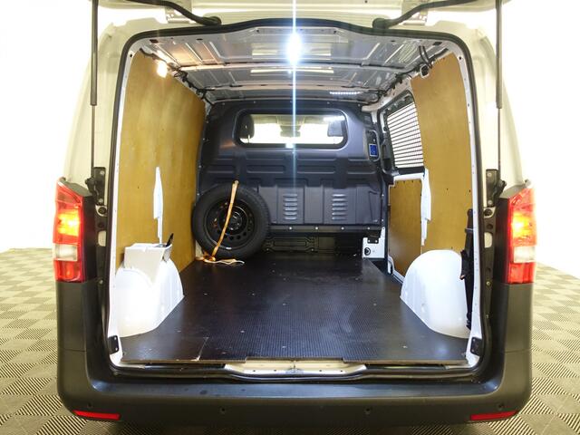 Mercedes-Benz VITO 114 CDI Lang Aut- Camera, Navi, Sidebars, Dynamic Select, Clima, Cruise