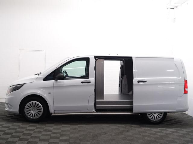 Mercedes-Benz VITO 116 CDI Lang Avantgarde Aut- 2x Schuifdeur, Navi, Lane Assist, Sidebars, Trekhaak, Grijs kenteken