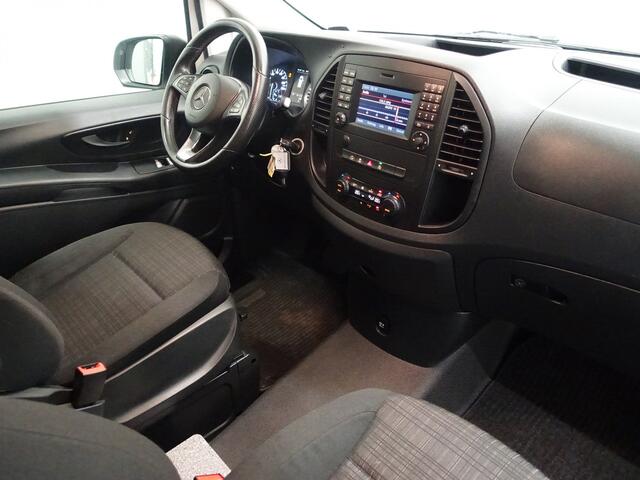 Mercedes-Benz VITO 116 CDI Lang Avantgarde Aut- 2x Schuifdeur, Navi, Lane Assist, Sidebars, Trekhaak, Grijs kenteken