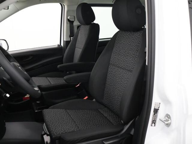 Mercedes-Benz VITO eVito PRO L3 90 kWh | Navigatiesysteem | Parkeercamera | Stoelverwarming | Cruise Control