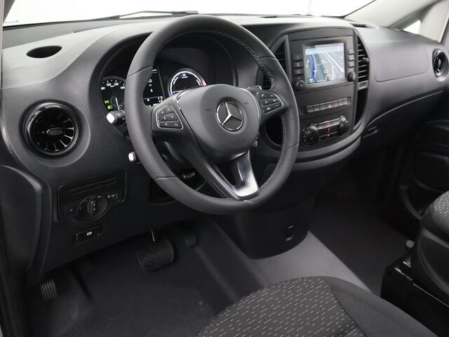 Mercedes-Benz VITO eVito Bestelwagen Lang 66 kWh | Stoelverwarming | Navigatie | Airco | Cruise control