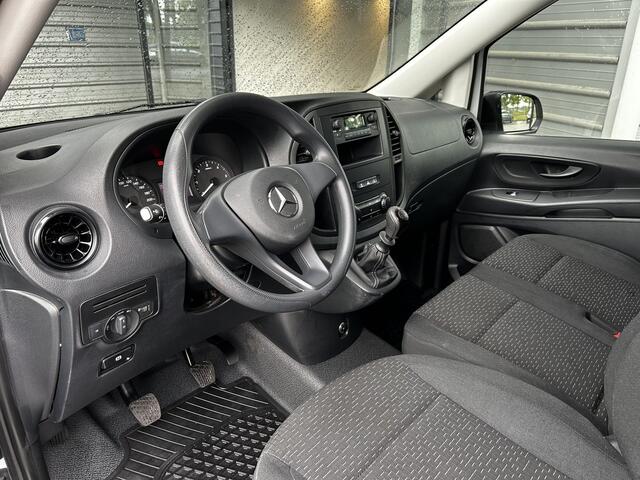 Mercedes-Benz VITO 110 CDI L2 Lang Airco // Achterklep // Bank // Radio // CV // Betimmering // Wieldoppen
