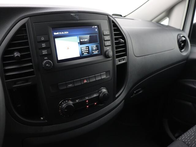 Mercedes-Benz VITO eVito Lang 41 kWh Navigatie Achteruitrijcamara Bluetooth Apple Carplay/Android Auto Airco