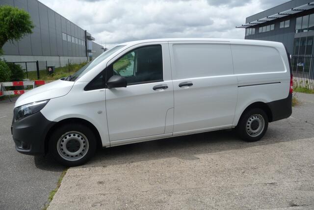 Mercedes-Benz VITO 114 CDI L2 Lang, 2 zijschuifdeuren Navi, trekhaak, airco
