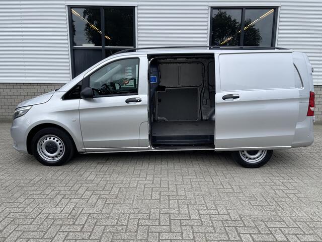 Mercedes-Benz VITO 114 CDI Lang L2H1 automaat / dubbele schuifdeur ! / lease vanaf ¤ 393 / vaste prijs rijklaar ¤ 21.950 ex btw / airco / cruise / navi / trekhaak / zilver metallic !