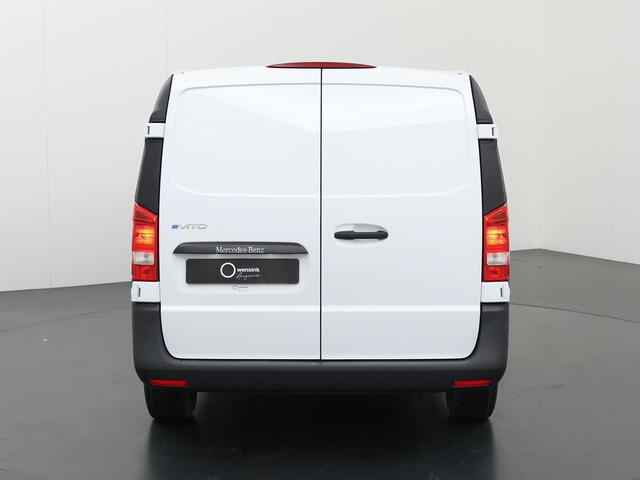 Mercedes-Benz VITO eVito Bestelwagen 66 kWh L2 | Cruise control | Airco | Stoelverwarming | Lederen stuurwiel