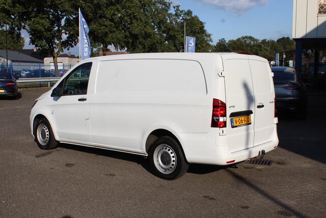 Mercedes-Benz VITO 114 CDI Lang 2500 kg trekhaak, LED koplampen, Bumpers in kleur, Etc.