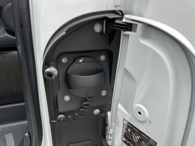 Mercedes-Benz VITO eVito Airco Navigatie 100% Elektrisch 41 kWh Wltp 137km