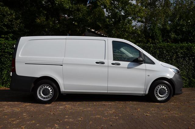 Mercedes-Benz VITO 116 CDI Lang Navi/Airco/Pdc/Cr-Controle/Trekhaak/Achteruitrijcamera/Achterdeuren