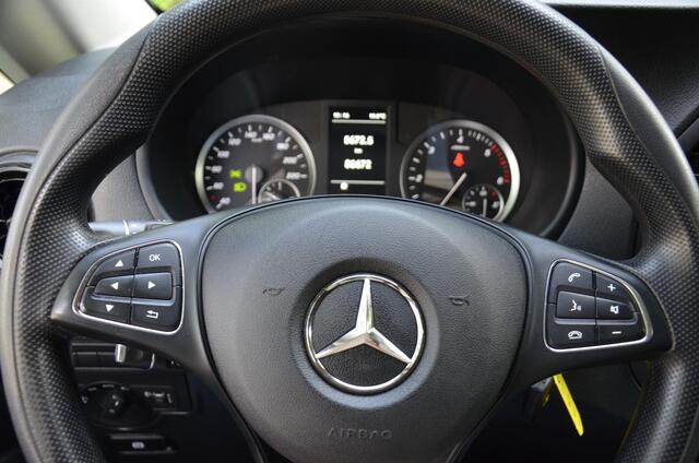 Mercedes-Benz VITO 116 CDI Lang Navi/Airco/Pdc/Cr-Controle/Trekhaak/Achteruitrijcamera/Achterdeuren