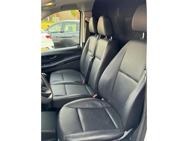 Mercedes-Benz VITO 110 CDI Lang Navigatie / Cruise Controle / Trekhaak