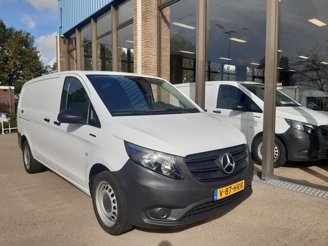 Mercedes-Benz VITO eVito 112 - 66 kWh 290Km Range - Navi - Camera