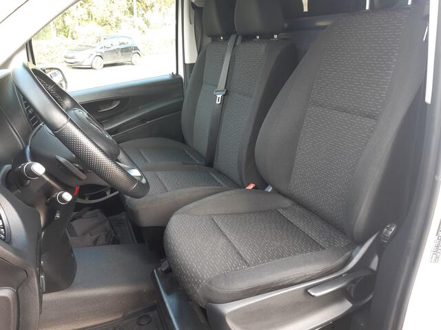 Mercedes-Benz VITO eVito 112 - 66 kWh 290Km Range - Navi - Camera