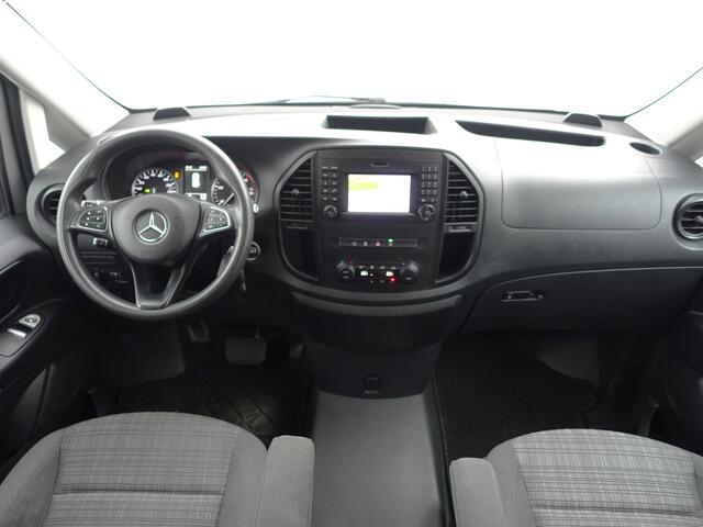 Mercedes-Benz VITO 114 CDI Lang Dubbel Cabine Aut. Night Edition Navi I ECC I Sidebars I AMG LMV I PDC I MF Stuur