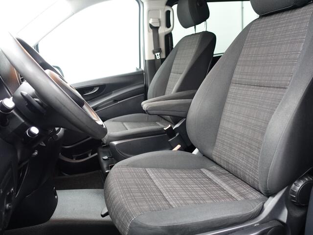 Mercedes-Benz VITO 114 CDI Lang Dubbel Cabine Aut. Night Edition Navi I ECC I Sidebars I AMG LMV I PDC I MF Stuur